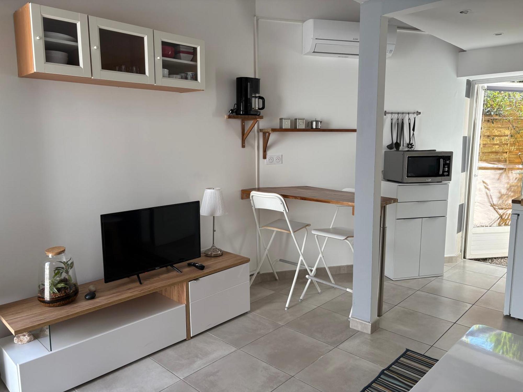 Petite Maison Chaleureuse Proche Du Centre แปร์ปินญอง ภายนอก รูปภาพ